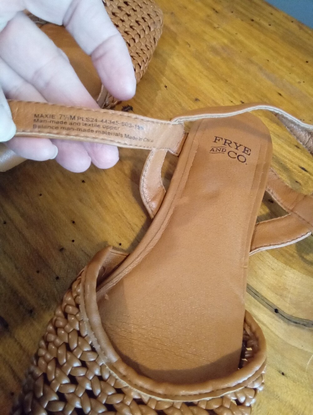 Frye - Picture 8 of 11